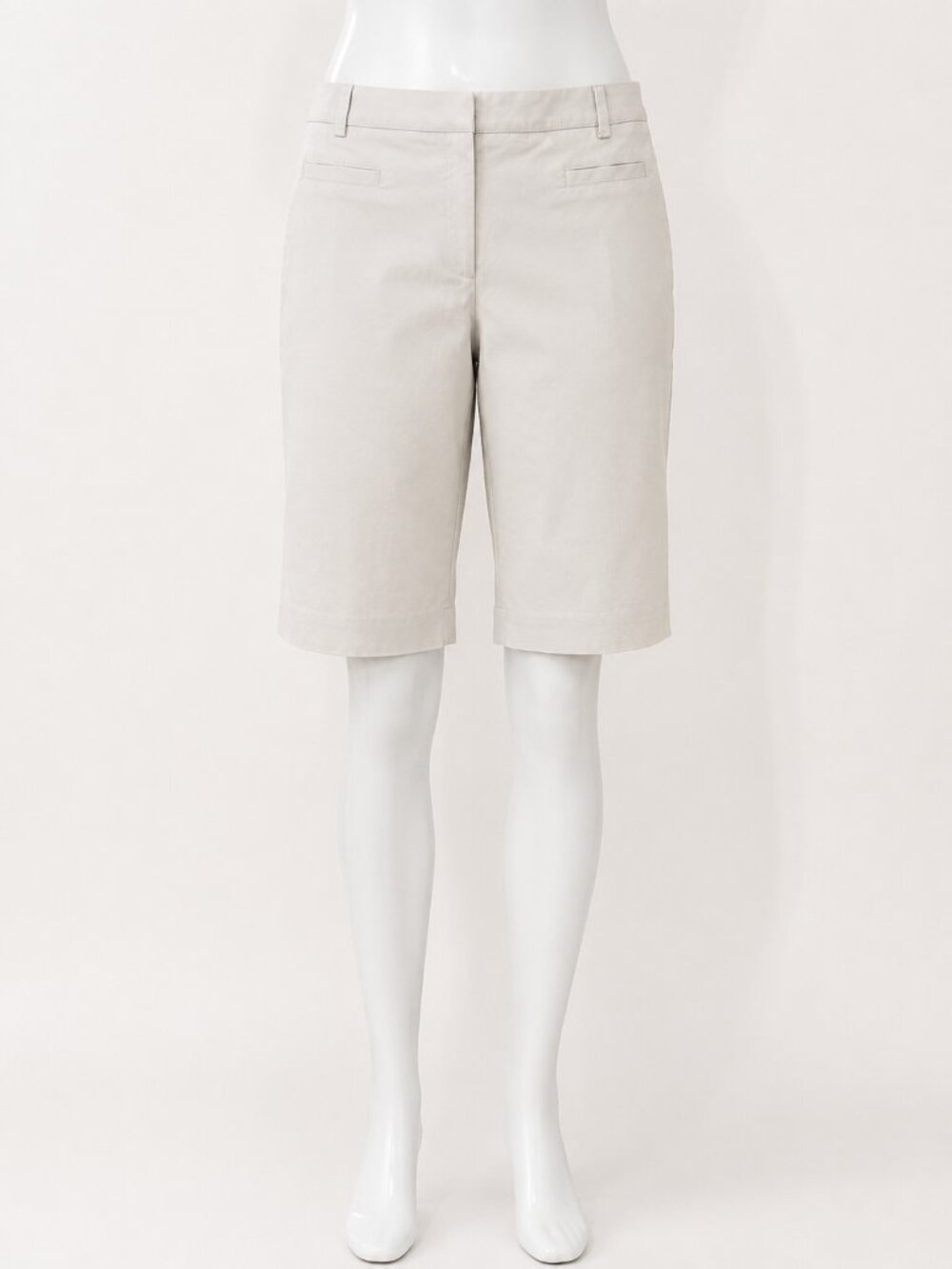 Apt 9 Bermuda Shorts Size 8 EUC Khaki